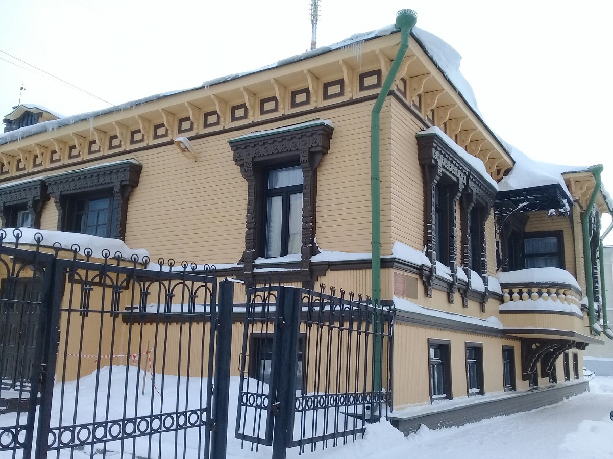 Сохранность особняка А. Суркова обеспечивается специальными мероприятиями