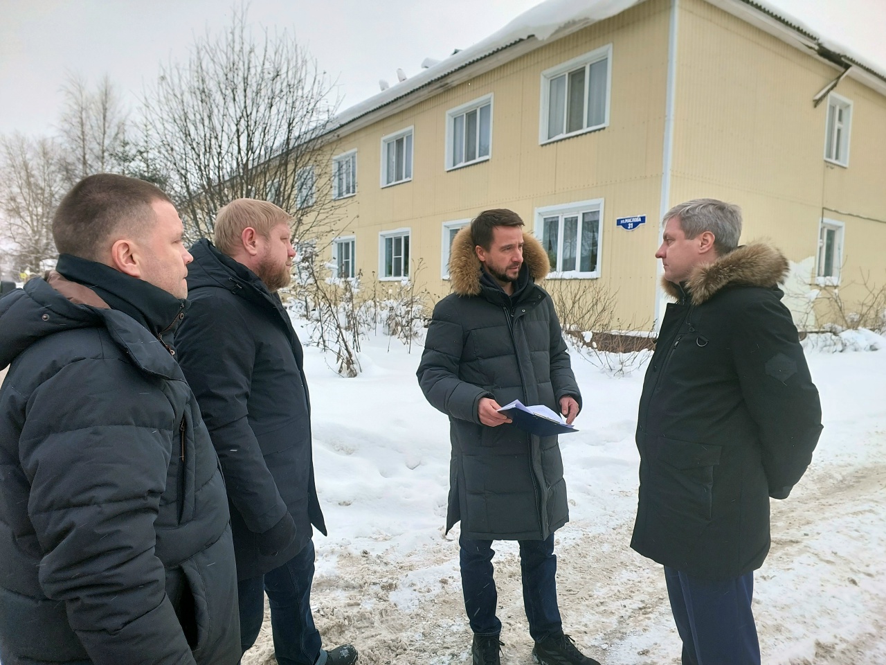 В Архангельске завершают модернизацию уличного освещения